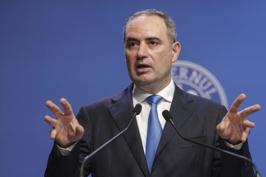 Guvernul a adoptat rectificarea bugetară